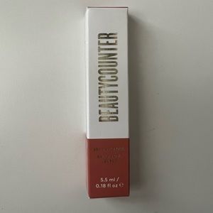 Beautycounter beyond gloss in Clove NEW